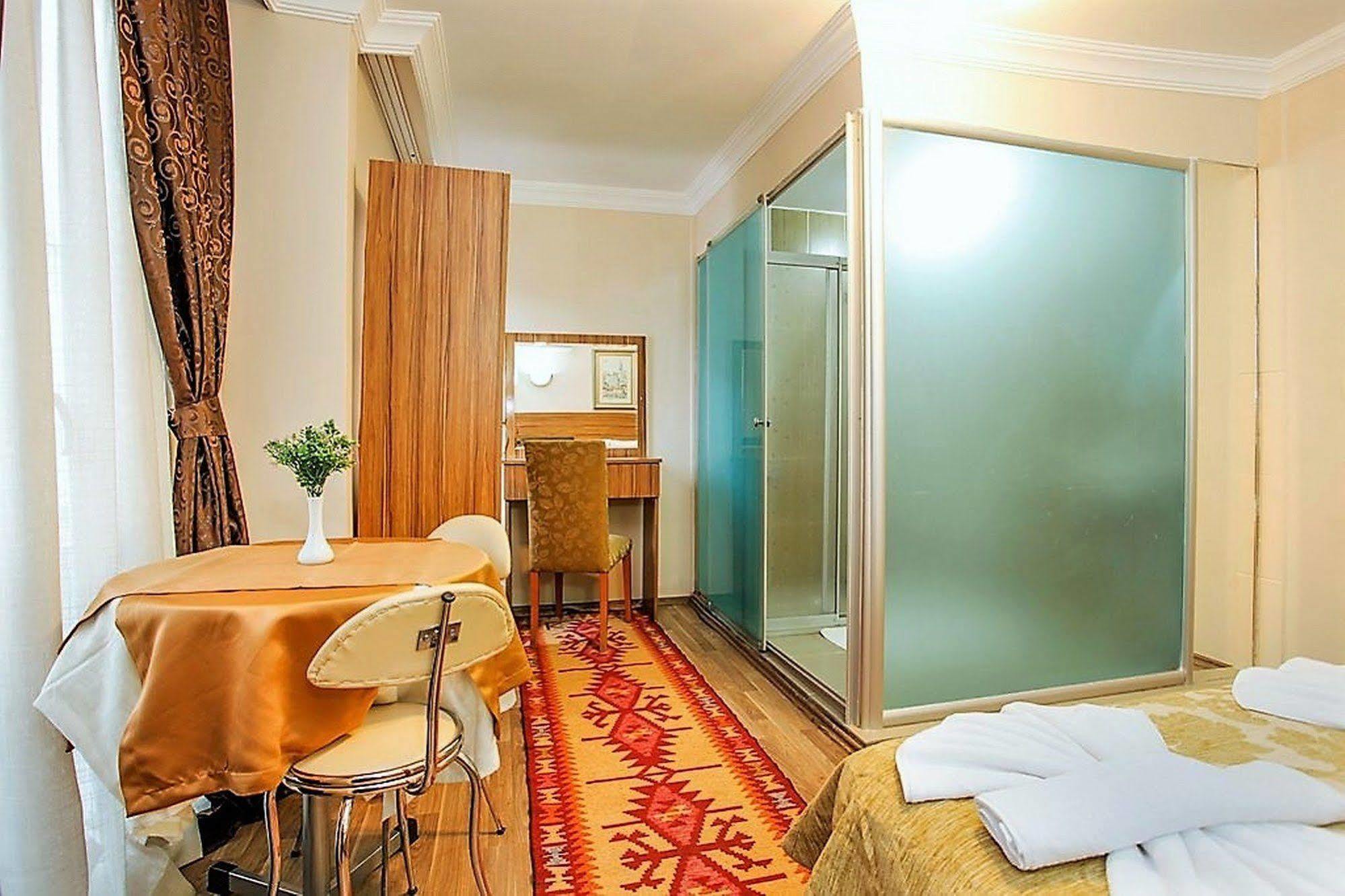 Casa Mia Hotel イスタンブール エクステリア 写真